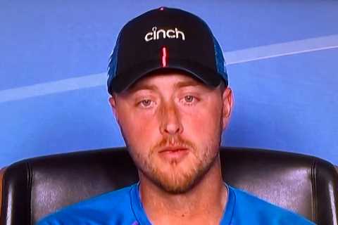 What did Ollie Robinson’s tweets say? England cricketer back after suspension for historical tweets