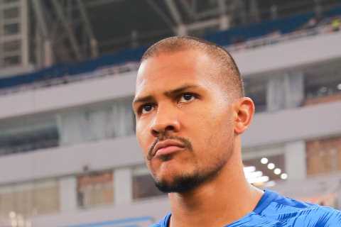 Everton on red alert with Salomon Rondon set to be available on free transfer as Dalian Pro deal..