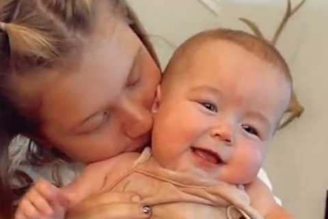 Teen Mom Chelsea Houska shares sweet video of tween daughter Aubree, 11, kissing and hugging baby..