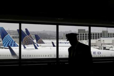 United Airlines will require vaccination, and Amazon revives mask mandates.