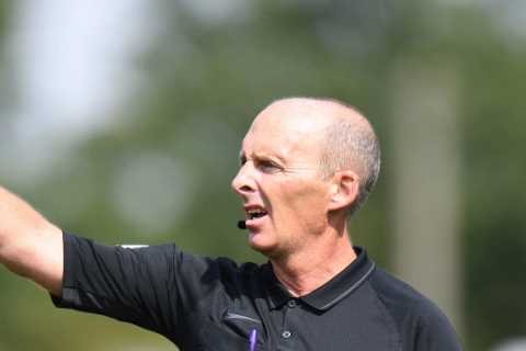 Mike Dean steps in as emergency fourth official in Tranmere’s clash vs Walsall after watching match ..