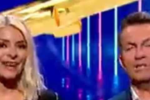 Holly Willoughby and Bradley Walsh’s Take Off savaged by viewers over dream holiday blunder – did..