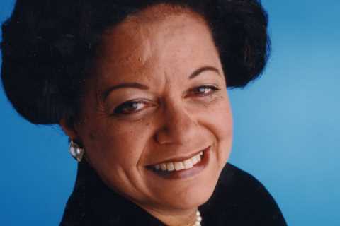 Karen Hastie Williams, Barrier-Breaking Lawyer, Dies at 76