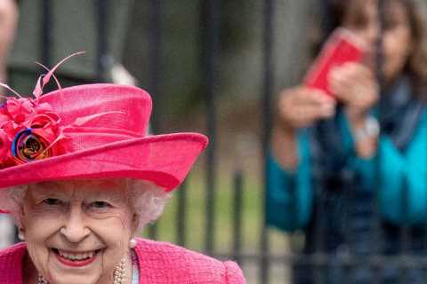 Queen beams as she arrives at Balmoral Castle to continue her summer holidays for first time..