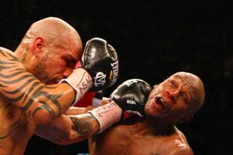 Floyd Mayweather cancelled strip club plans at 3am to begin training for Miguel Cotto fight in 2012,..