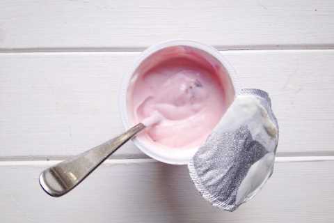 Two yoghurts a week ‘slashes risk of bowel cancer in men’, experts discover