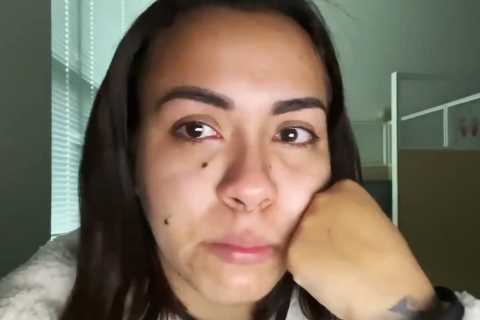 Teen Mom Briana DeJesus breaks down in tears over painful allergy shots &amp; claims she feels like ..