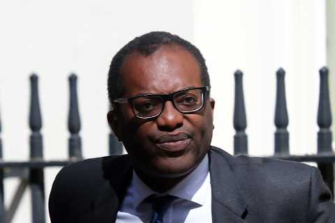 Business Secretary Kwasi Kwarteng hits out at Government dithering on how to pay for gas boiler..