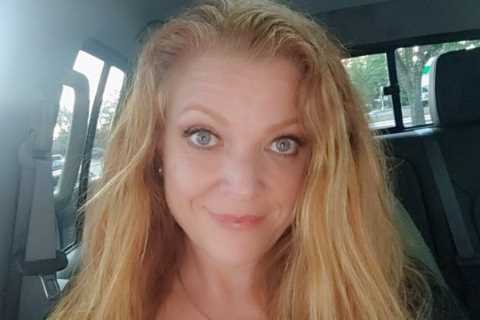 Arkansas nurse whose elderly parents died of Covid just days apart says she still won’t get vaccine