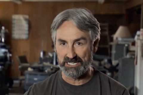 American Pickers’ Mike Wolfe convinces guest to give up Abraham Lincoln statue that late husband..