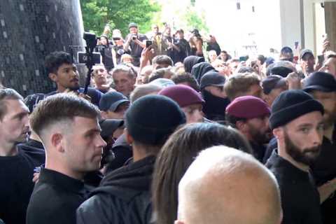 Ex-Coronation Street star Sean Ward faces off with cops as anti-vaccine protesters try to storm BBC ..