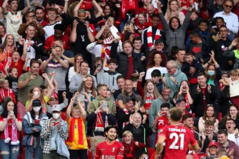 Premier League announce in statement fans will be subject to random spot checks on Covid..