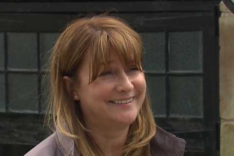 Emmerdale spoilers: Wendy Posner terrified as she’s stalked by mystery man after her..