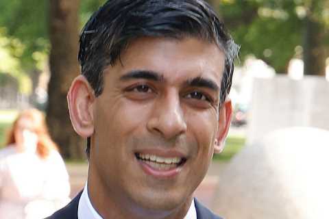 Brits want Rishi Sunak to replace Boris Johnson in No 10 in wake of rift between PM and Chancellor, ..