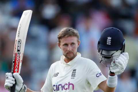 Joe Root rescues England with magnificent 180 not out as second Test against India finely balanced..