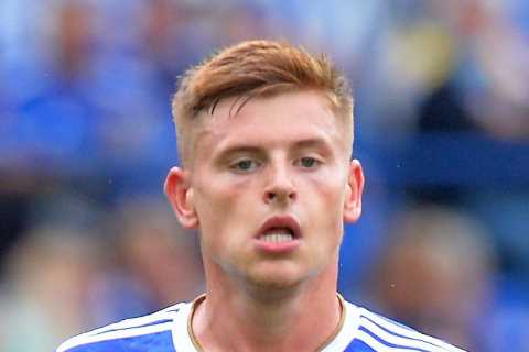 Leicester star Harvey Barnes to sign bumper new four-year contract to keep him at the King Power..