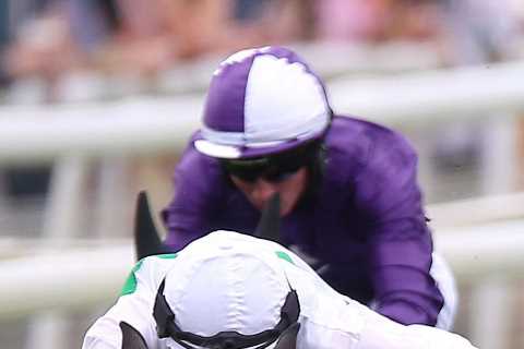 Watch jockey’s tear-jerking interview after beating homelessness, drink and drugs to ride biggest..