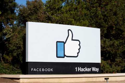 U.S. Takes a New Stab at Facebook Antitrust Suit