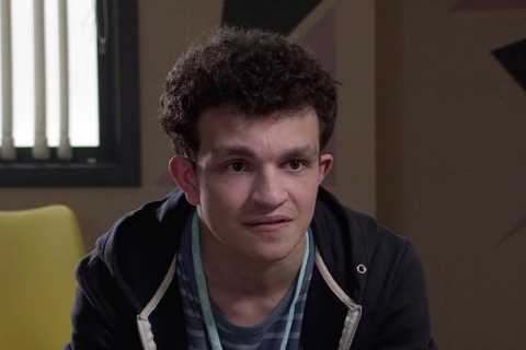 Coronation Street spoilers: Nina Lucas shaken as Simon Barlow confronts her in an effort to free..