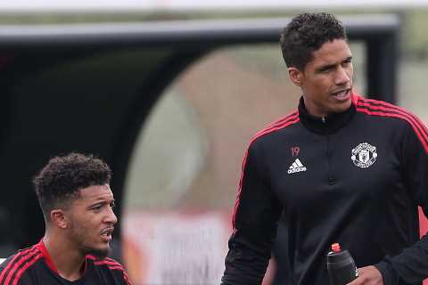 Man Utd ‘still want to make one transfer signing this summer and bring in central midfielder but..