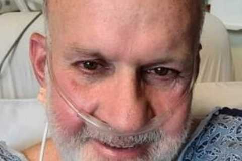 Anti-vaxx GOP official who mocked Delta variant and praised anti-maskers days before he went to..