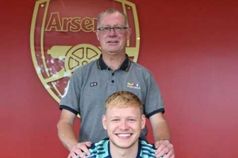 Arsenal star Aaron Ramsdale reveals touching reason why he brought his granddad’s ashes with him to ..