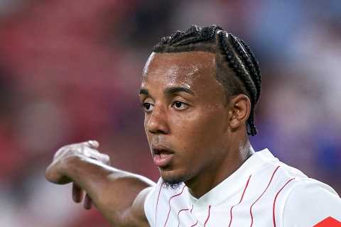 Chelsea preparing another Jules Kounde transfer bid with talks continuing with Sevilla over signing ..