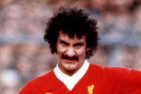 Liverpool and Newcastle legend Terry McDermott is the latest ex-footballer to confirm dementia..