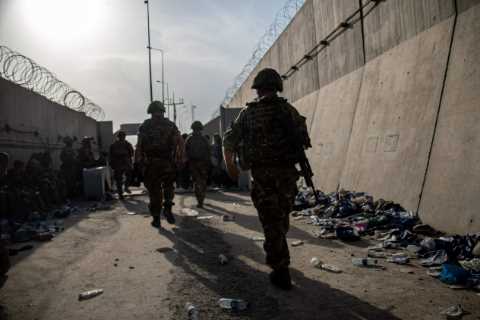 British and US troops facing ‘very high risk of terror attack’ by ISIS splinter cell amid..