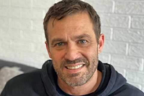 Hollyoaks’ Jamie Lomas slammed for buying tiny pedigree dog as fans fear for its well being