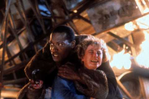 Where are the cast of the original Candyman from 1992? From Emmy-award wins to traumatic cardiac..