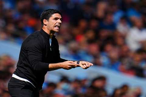 Arsenal trying to sell SEVEN players including Willian and Bellerin before transfer deadline in bid ..