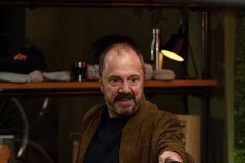 Emmerdale spoilers: Shooting horror as David Metcalfe caught up in gunpoint robbery