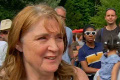 Antiques Roadshow expert’s ‘heart jumps’ as they spot something VERY lucky about huge sapphire ring