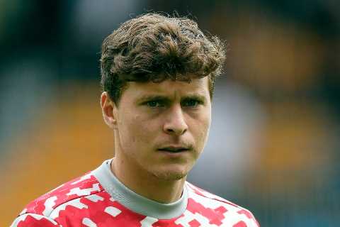 Victor Lindelof says he’s happy warming Man Utd bench after Raphael Varane transfer and reveals..