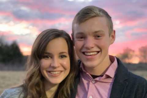 Justin Duggar’s wife Claire dyes her hair blonde like sister-in-law Jana as family members rebel..
