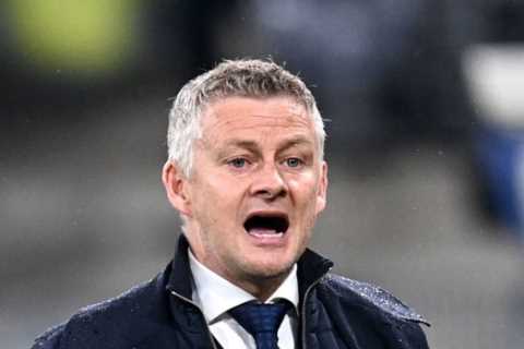 Man Utd boss Solskjaer tells current crop they are BETTER than Treble-winning 1999 team after..
