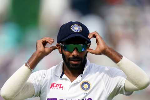 England collapse to Oval defeat as Jasprit Bumrah brilliance inspires India to victory and 2-1..