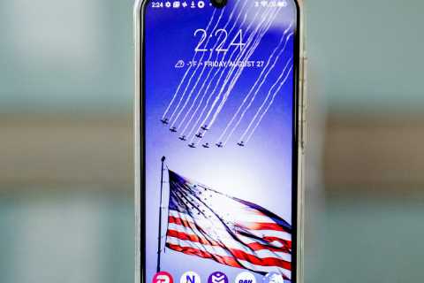 The Strange Tale of the Freedom Phone, a Smartphone for Conservatives
