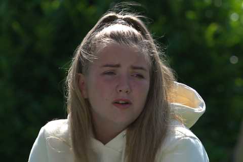 Emmerdale spoilers: Rhona Goskirk in violent fight with Brenda Walker over bully Cathy