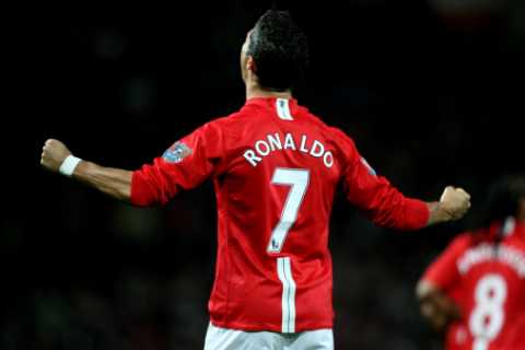 Where to buy Ronaldo No .7 Man United shirts