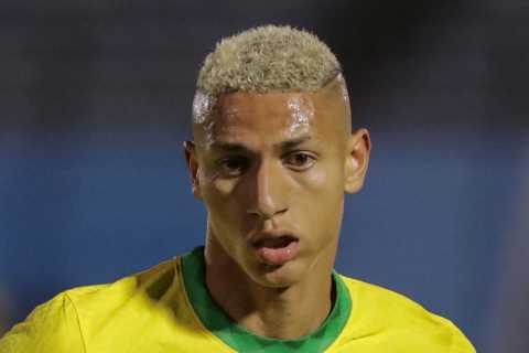 Why isn’t Richarlison getting banned for Everton vs Burnley when Fifa took action against all other ..