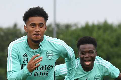 Reiss Nelson’s amazing 2018 prediction for Bukayo Saka revealed as Arsenal starlet picks out his..