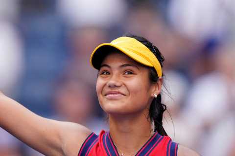 Does Emma Raducanu have a boyfriend? Brit tennis star continues stunning US Open run to reach final