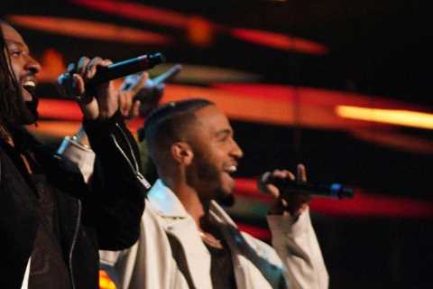 NTAs JLS performance leaves fans in hysterics as they spot Coronation Street’s Roy Cropper star..