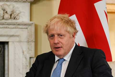 Three key restrictions Boris Johnson is considering to avoid another winter lockdown – everything..