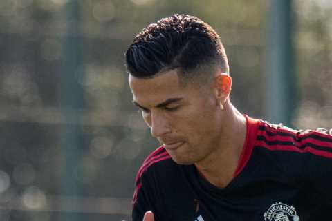 Cristiano Ronaldo set to START for Man Utd against Newcastle after convincing Solskjaer he is ready ..