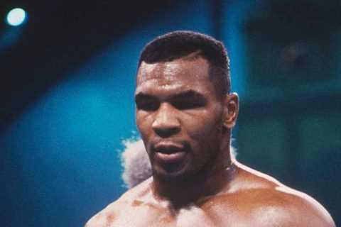 David Haye snubs Mike Tyson in top five heavyweights of all time over mental strength claim and..