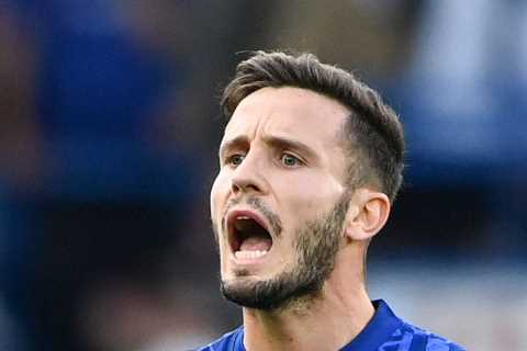 Saul Niguez ‘made chances for Aston Villa, and struggled’ on his disappointing debut, says Chelsea..