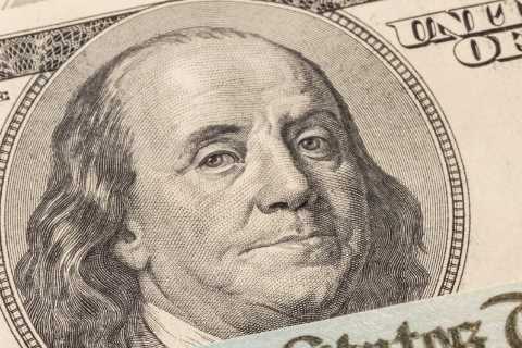 Stimulus check scams soared over the summer – Here’s what the IRS says to watch out for so you’re..
